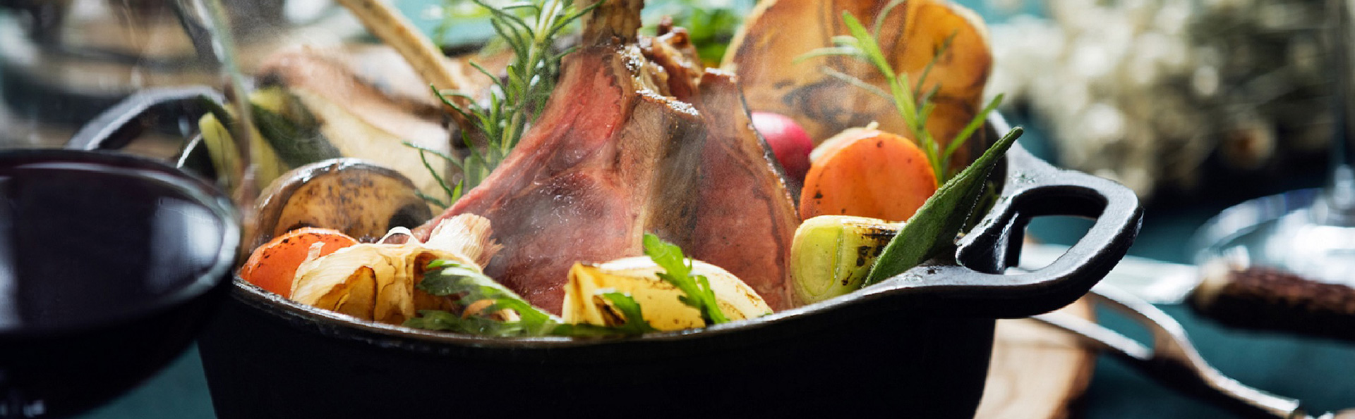 海外一流ホテル出身のシェフが作るコース料理